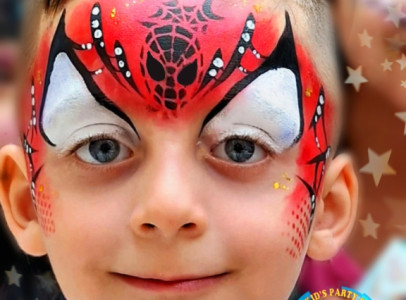 Arcfestés és csillámtetoválás a TerraPlazan